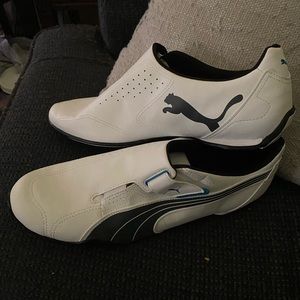 Mens puma leather sneakers size 11.5